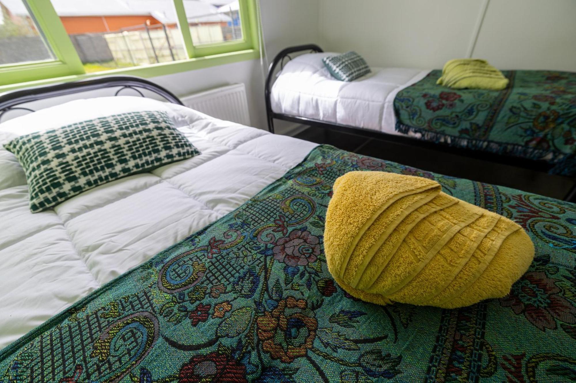 Hostel Kuntur Puerto Natales Buitenkant foto