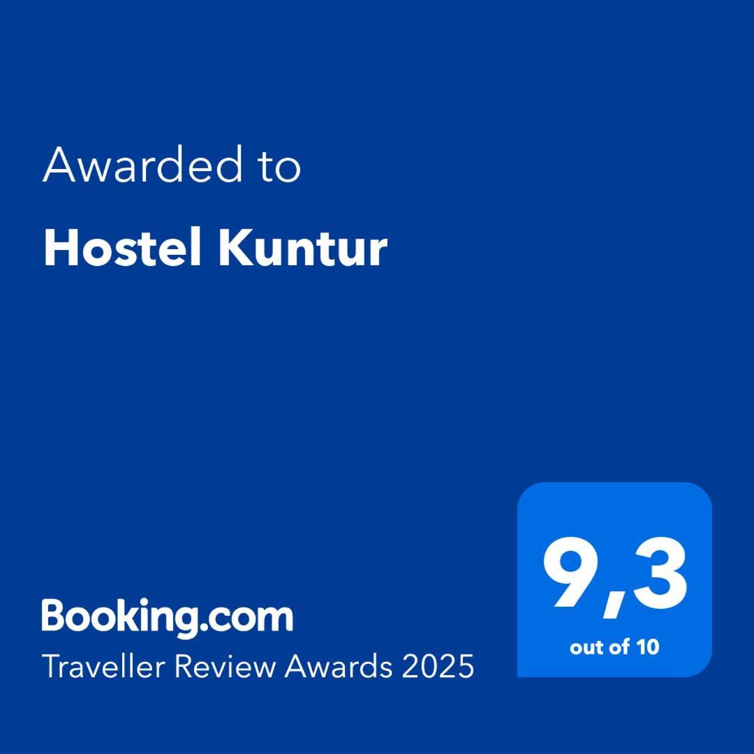 Hostel Kuntur Puerto Natales Buitenkant foto